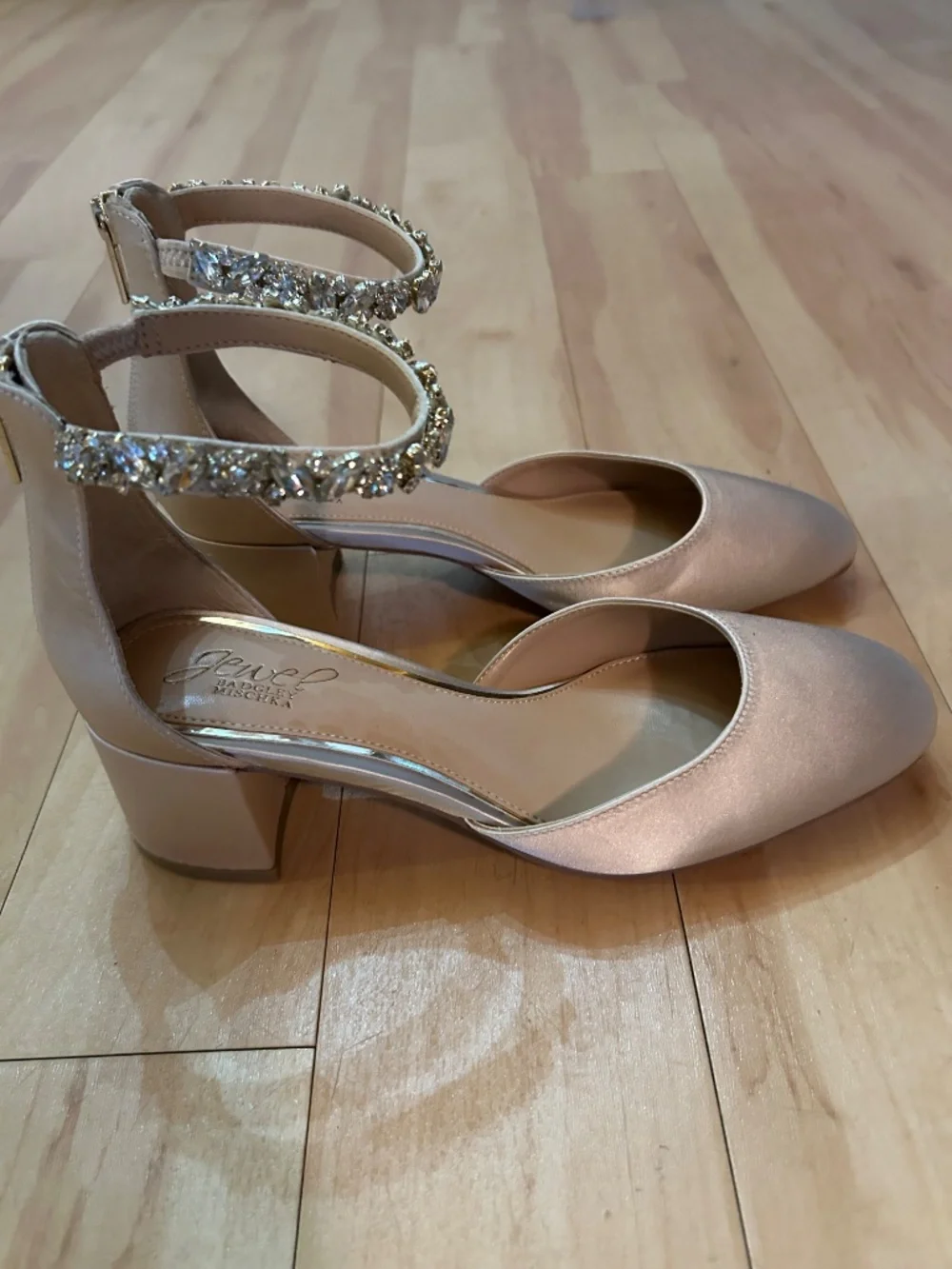 Badgley Mischka Jewel Gold Closed Toe Sandals
